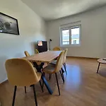 Mareval Apartment *