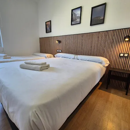 Mareval Apartment Oviedo