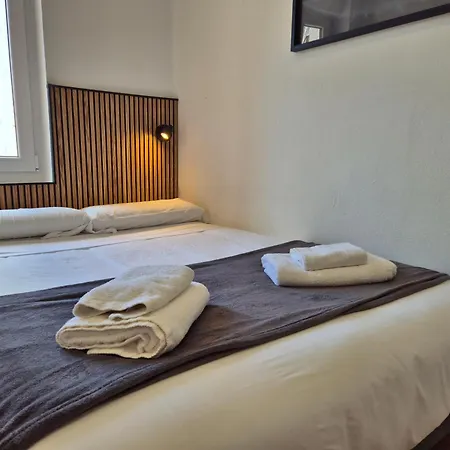 Apartament Mareval *