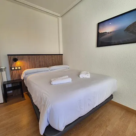 Mareval Apartament Oviedo