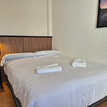 Apartament Mareval *